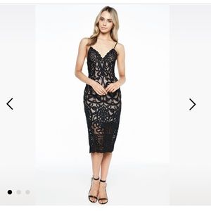 Bardot Gia Lace Midi Dress NWT